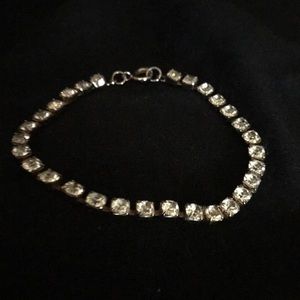 Vintage Rhinestone Sparkling Bracelet 7”